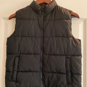 Old Navy black puffy vest